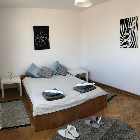 Apartment Swietojerska Warszawa Eksteriør bilde